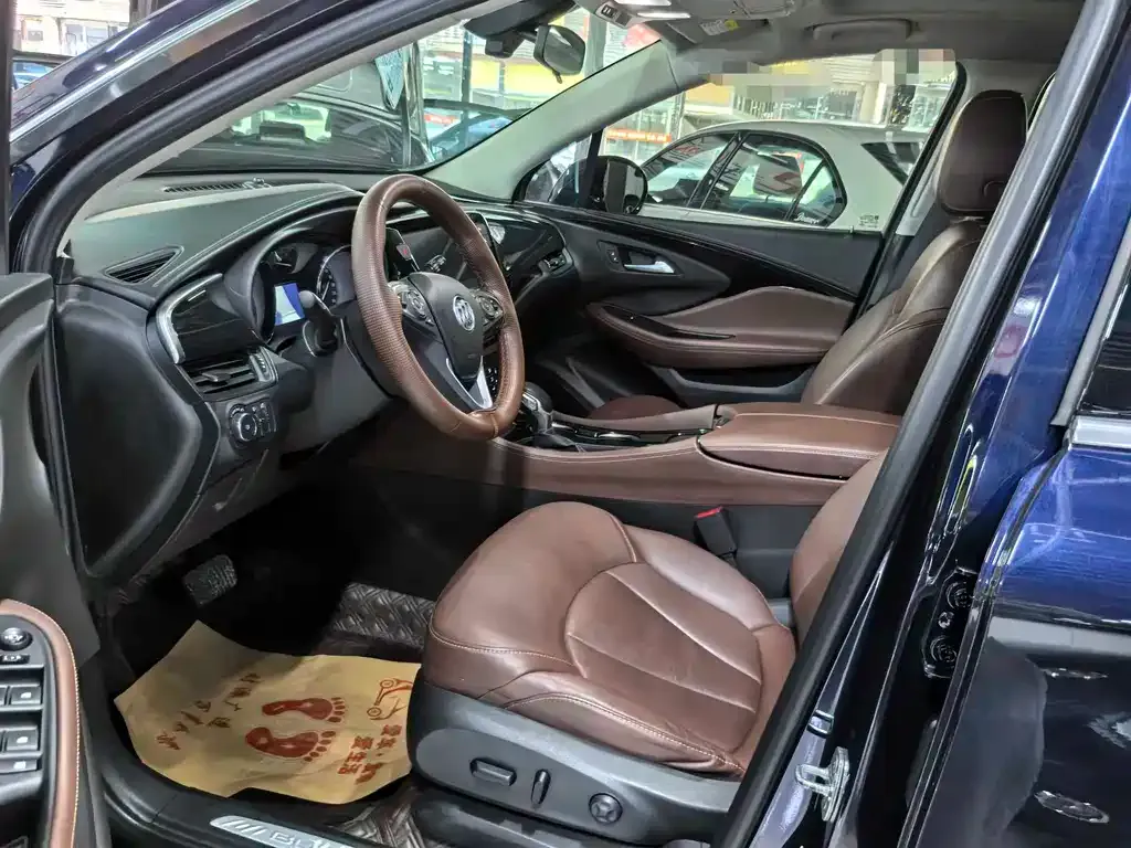 Buick Envision Plus — фото 6