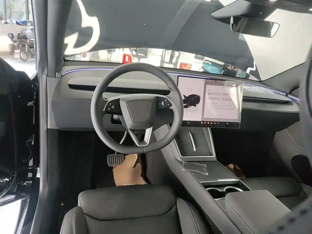 Tesla Model Y L 2025 из CN, фото 6