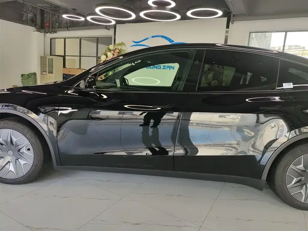 Tesla Model Y L 2025 из CN, фото 8