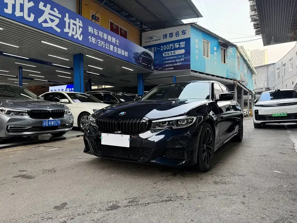 BMW 3 Series 2021 из CN, фото 1