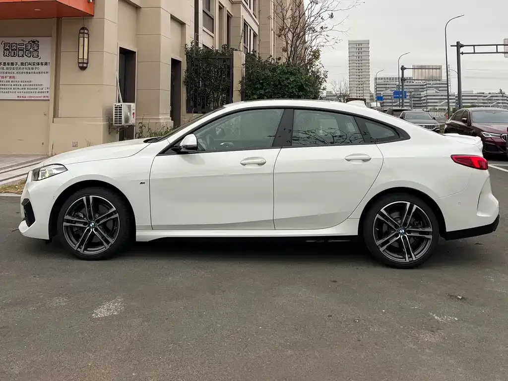 BMW 2 Series (Import) — фото 3