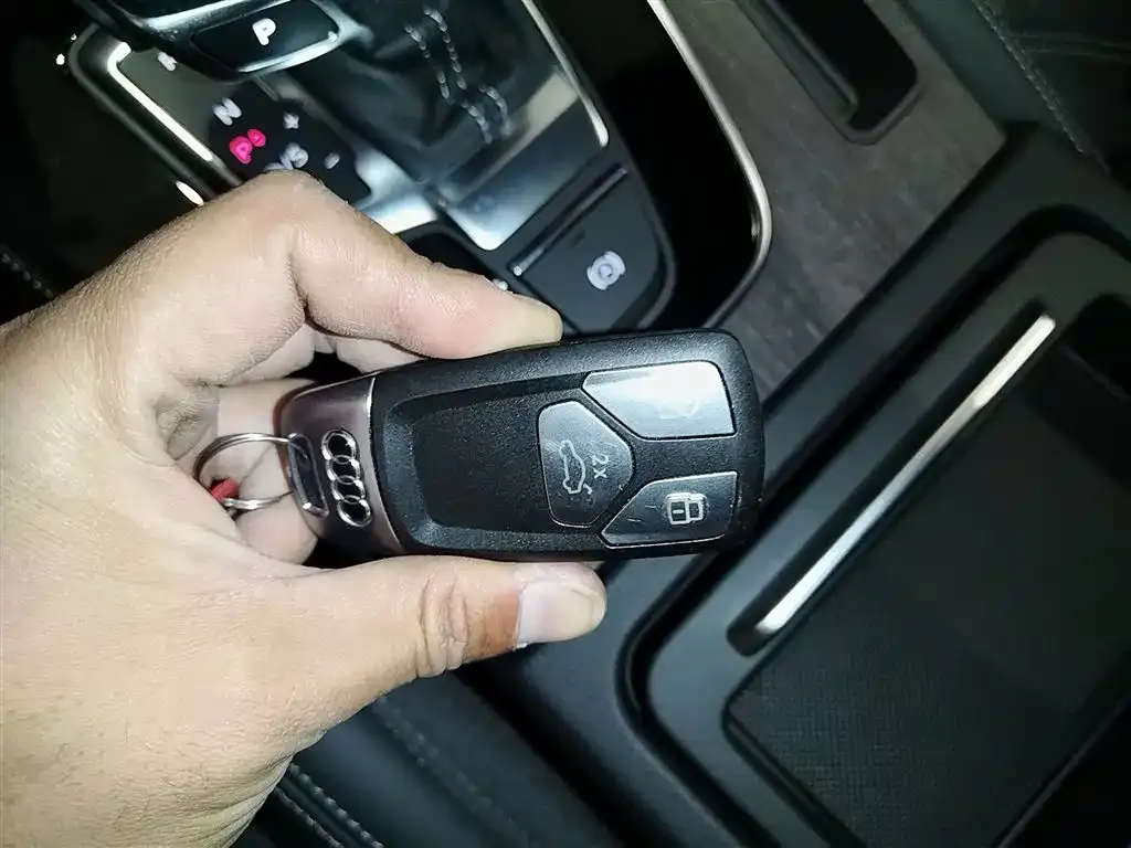 Audi Q5L 2025 из CN, фото 8