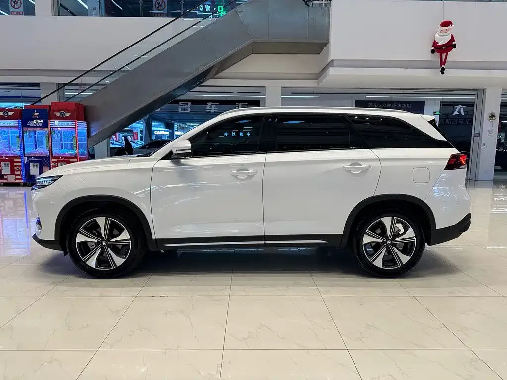 Changan X7 PLUS — фото 8