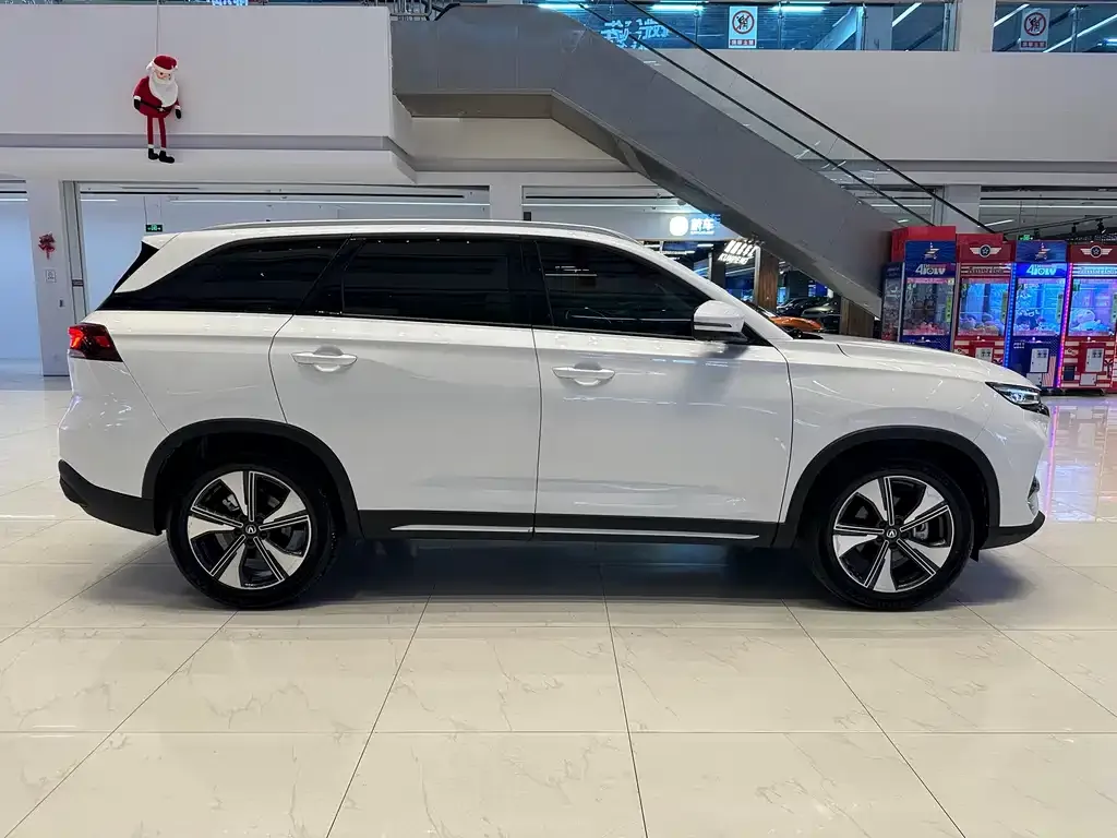 Changan X7 PLUS — фото 9