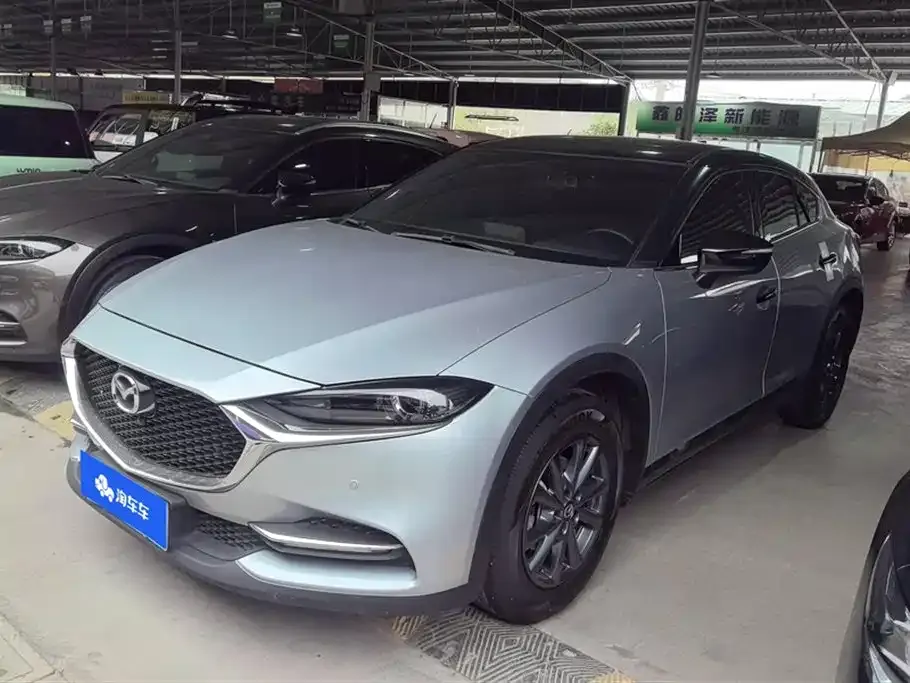 Mazda CX-4 2021 из CN, фото 1