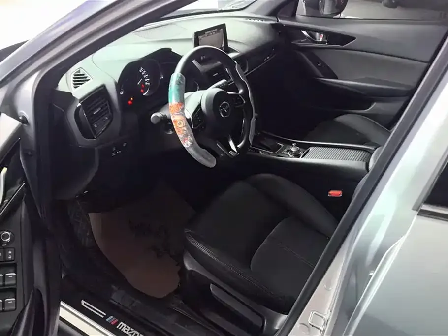 Mazda CX-4 2021 из CN, фото 7