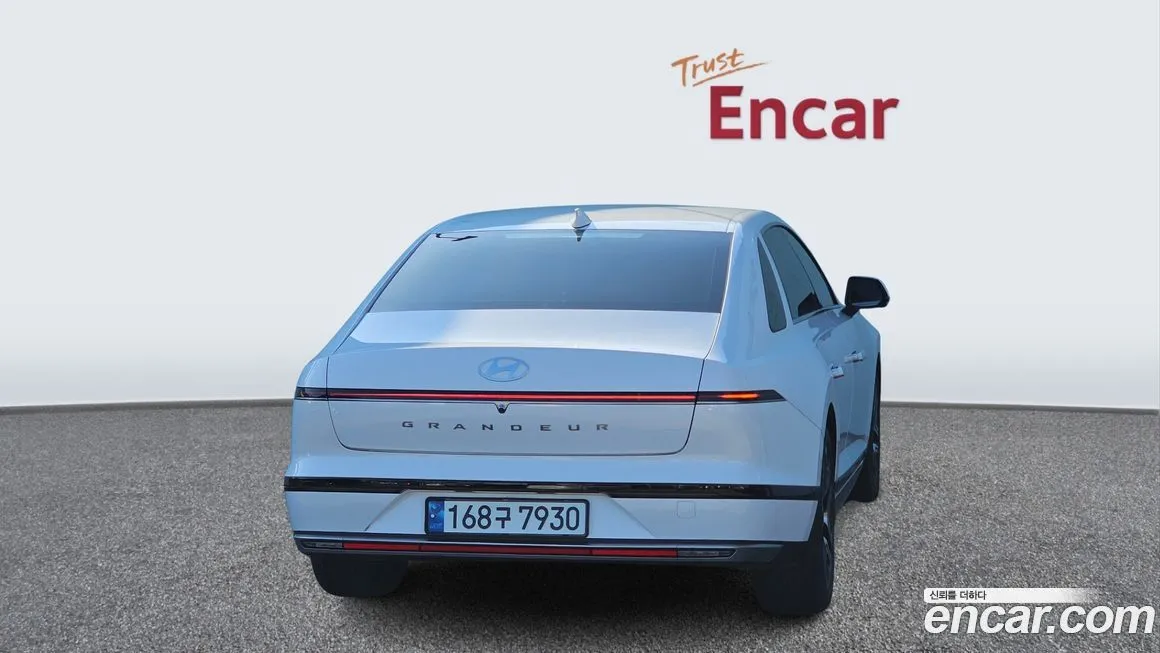 Hyundai Grandeur 2023 из KR, фото 2