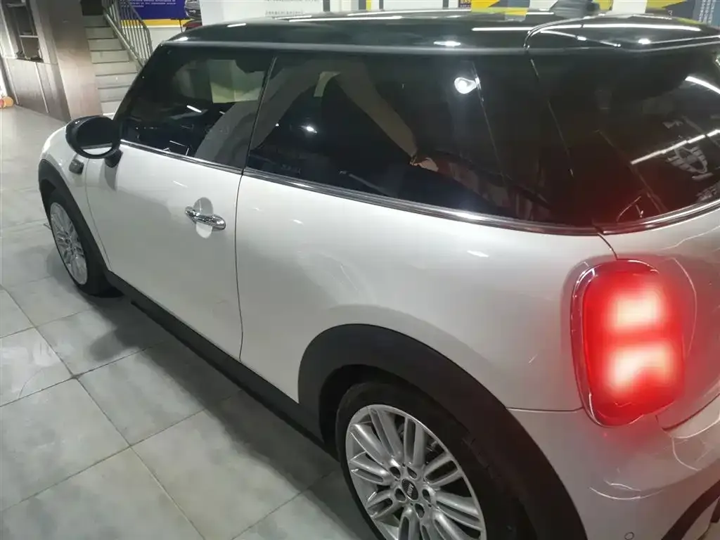 MINI Cooper (3-door) — фото 10
