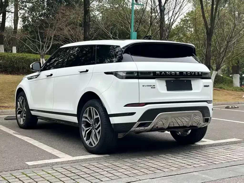 Land Rover Evoque 2023 из CN, фото 6