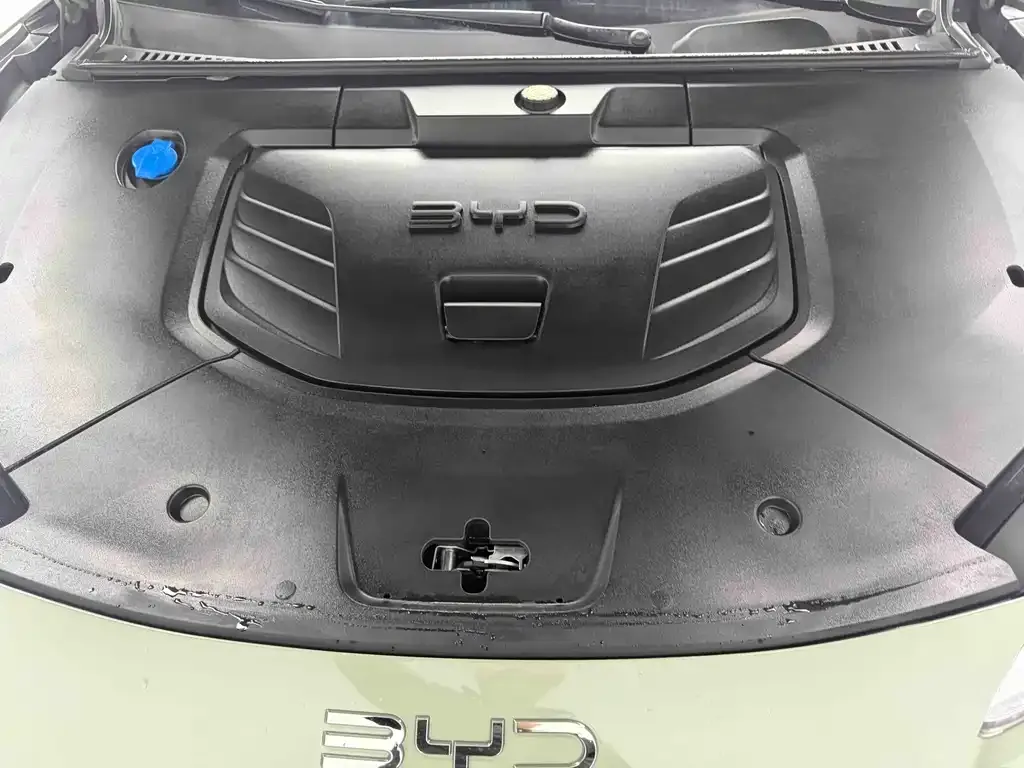 BYD Seal 06GT — фото 8