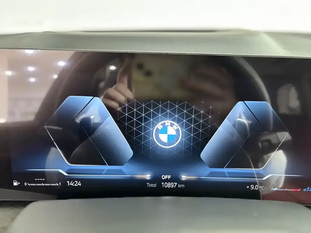 BMW X5 2025 из CN, фото 2