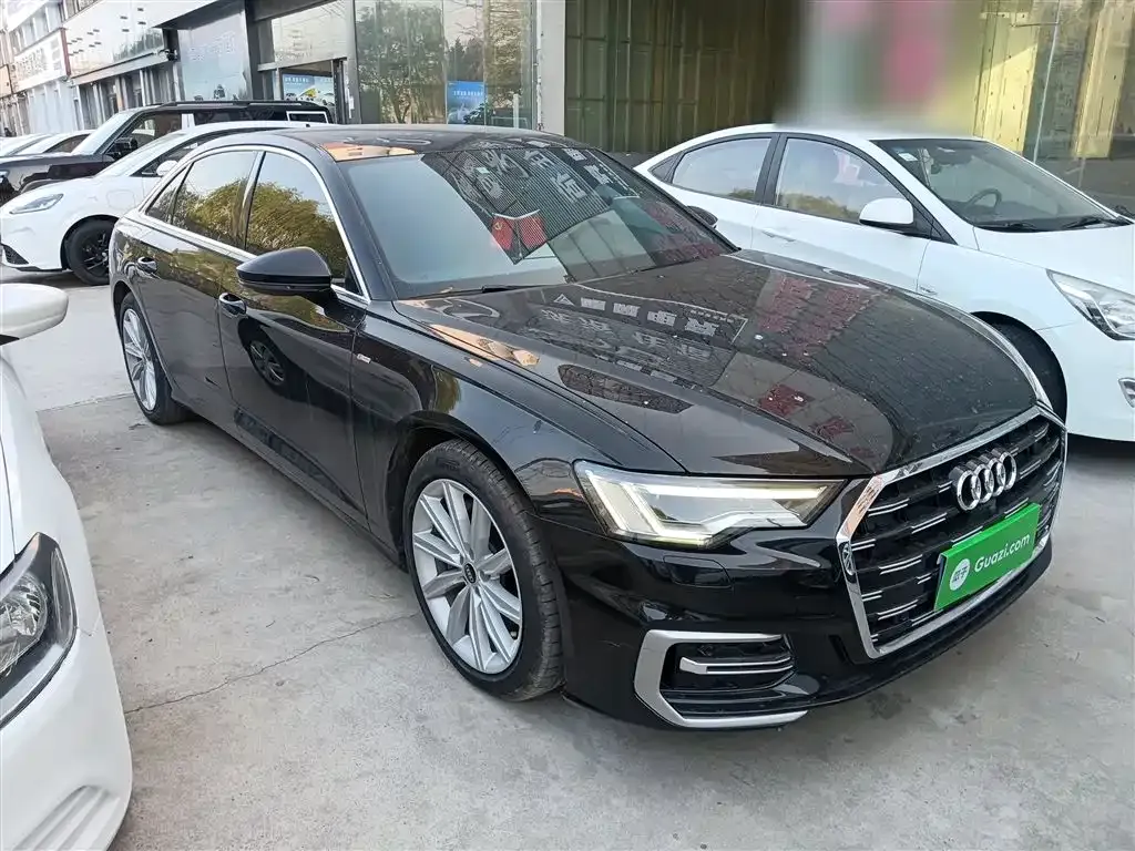 Audi A6L 2022 из CN, фото 6