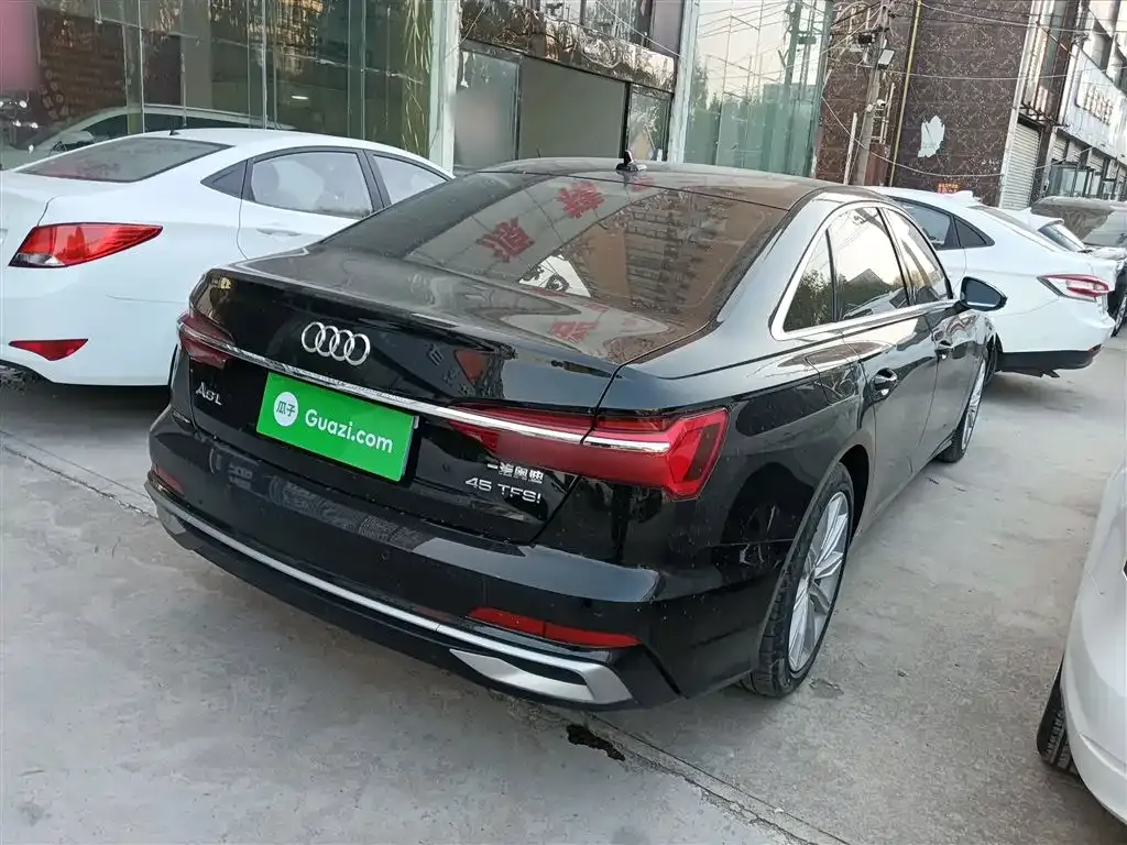 Audi A6L 2022 из CN, фото 9