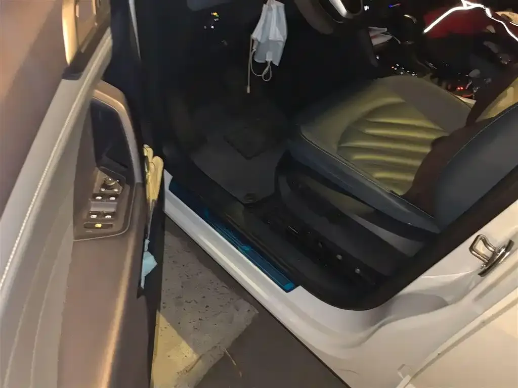 Volkswagen Tharu 2023 из CN, фото 3