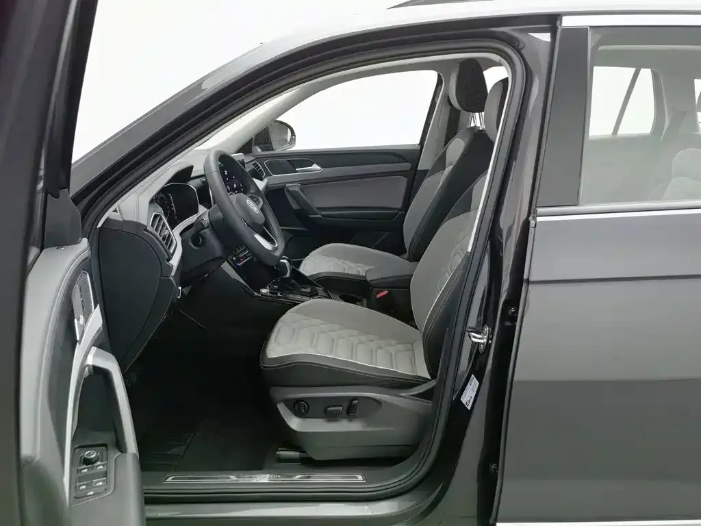 Volkswagen Tayron 2024 из CN, фото 10
