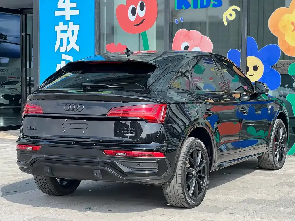 Audi Q5L Sportback 2024 из CN, фото 6