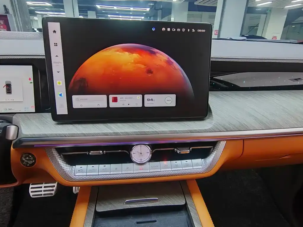 Tank 500 New Energy 2023 из CN, фото 9