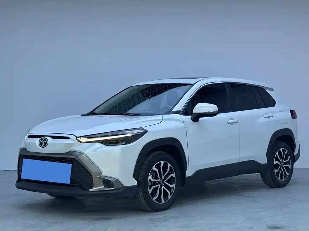 Toyota Frontlander 2023 из CN, фото 1