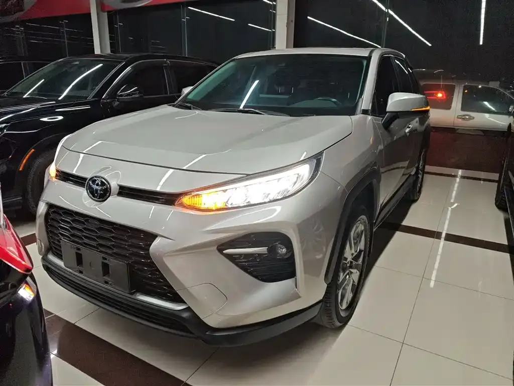 Toyota Wildlander 2022 из CN, фото 4