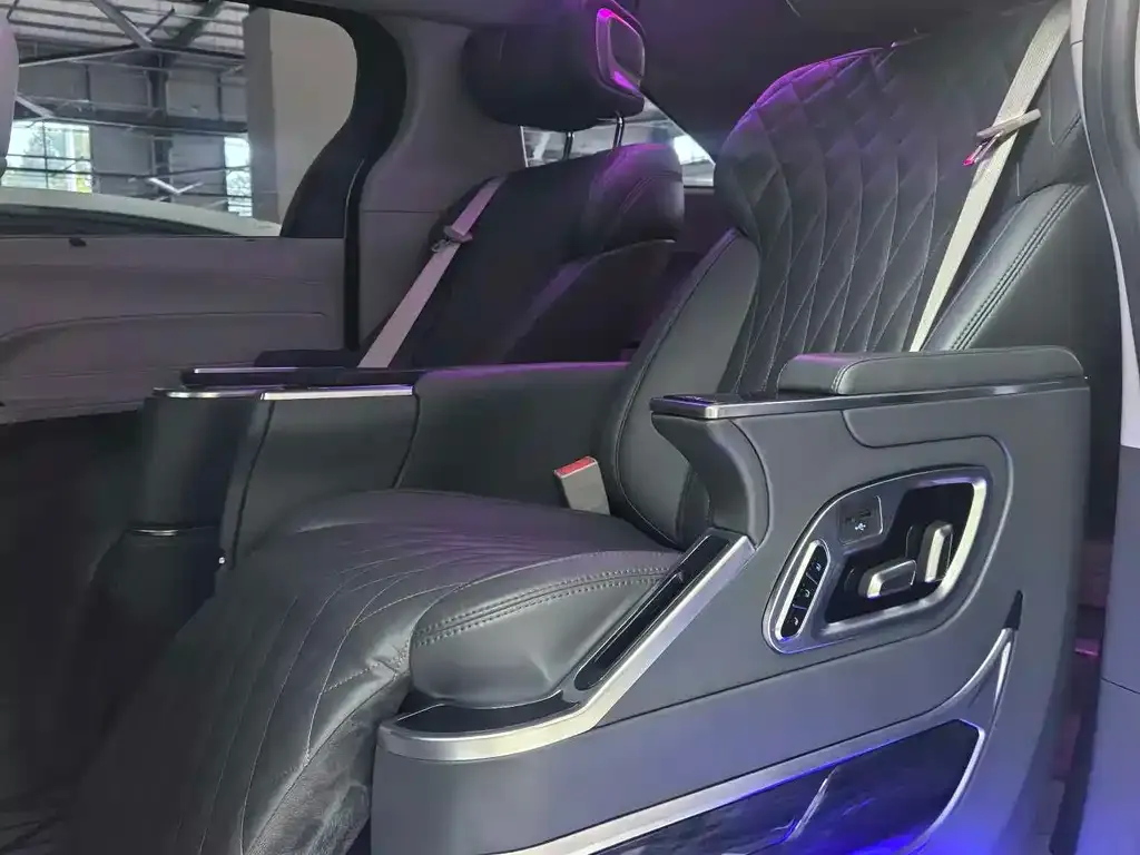 Toyota Sienna 2022 из CN, фото 10
