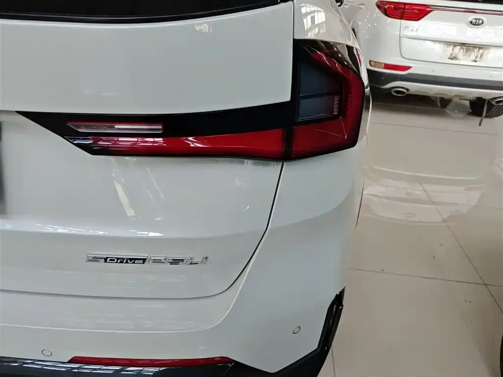 BMW X1 2024 из CN, фото 2