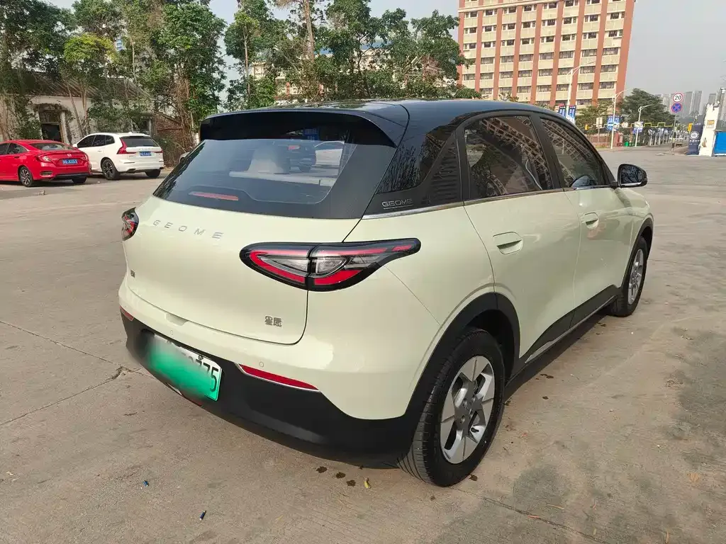 Geely Starburst — фото 2