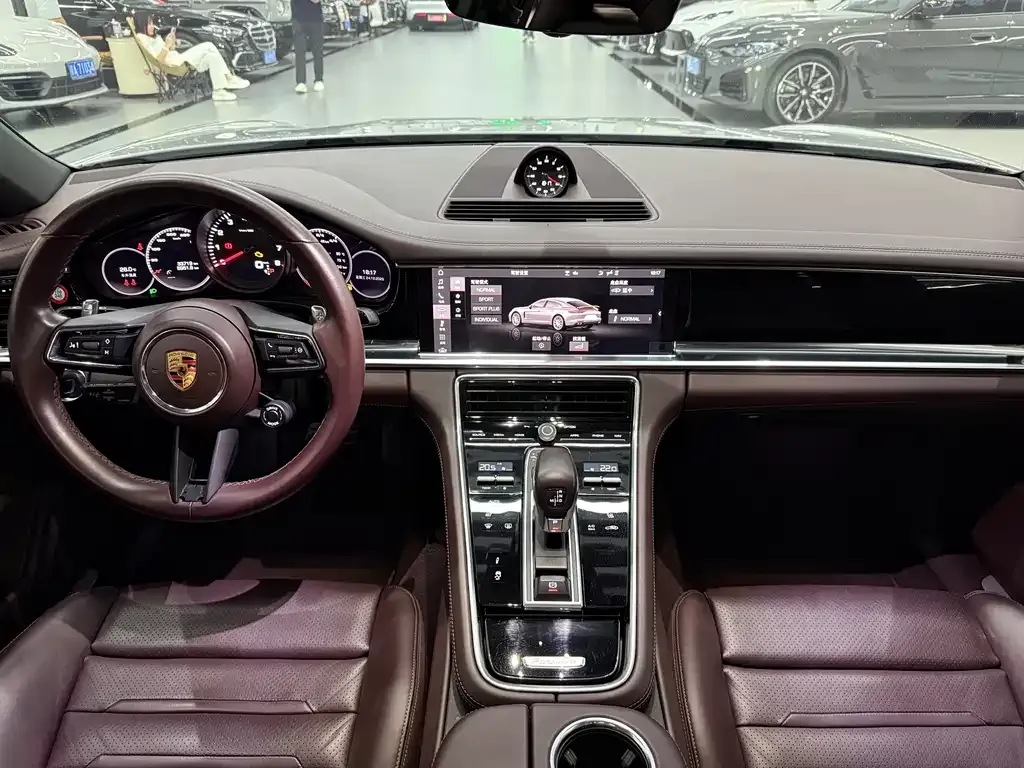 Porsche Panamera — фото 4