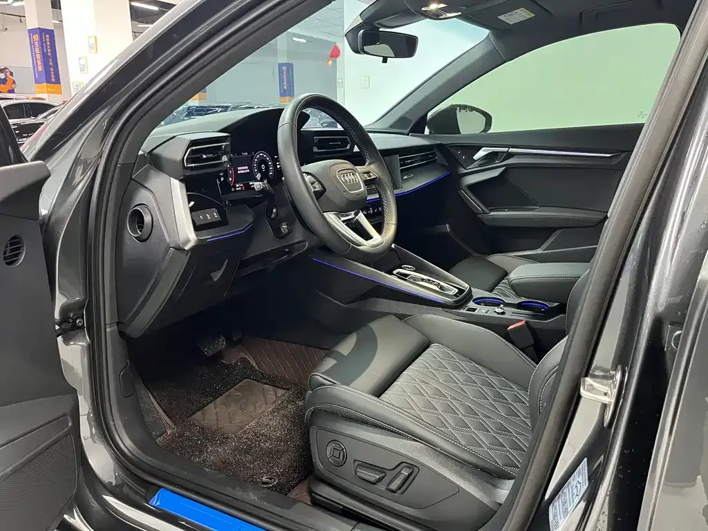 Audi A3 2025 из CN, фото 10