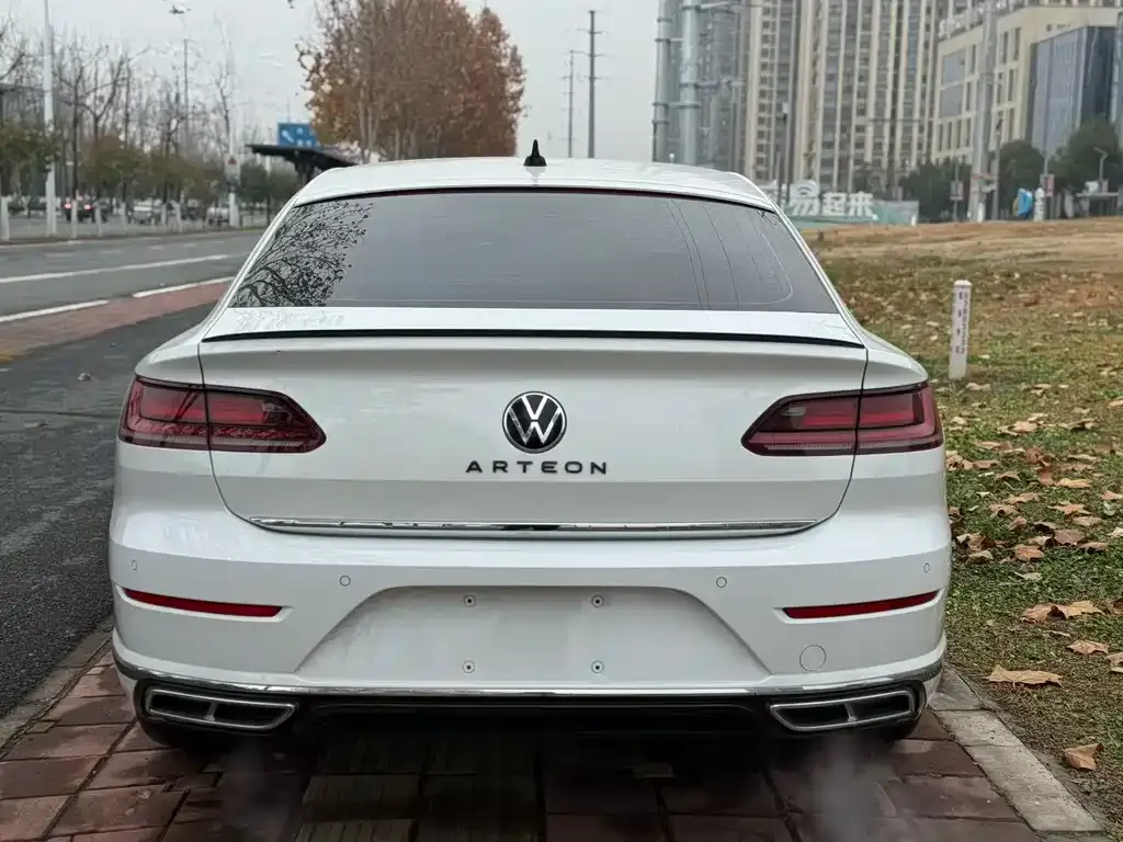 Volkswagen CC 2022 из CN, фото 7