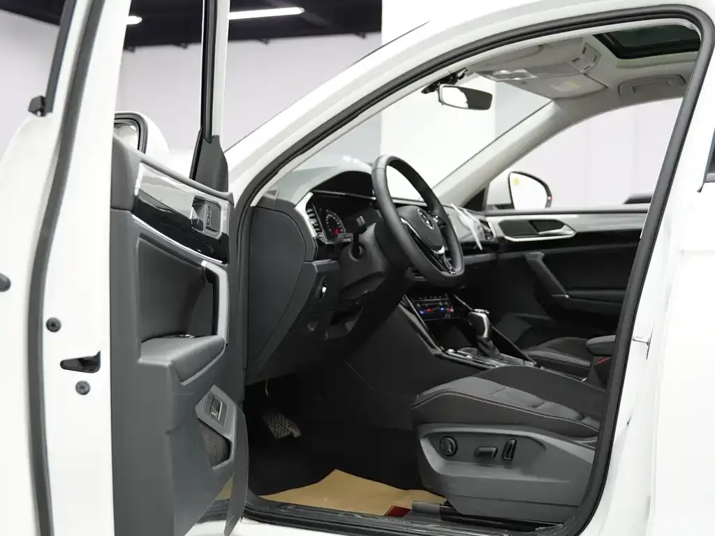 Volkswagen Tayron 2022 из CN, фото 10
