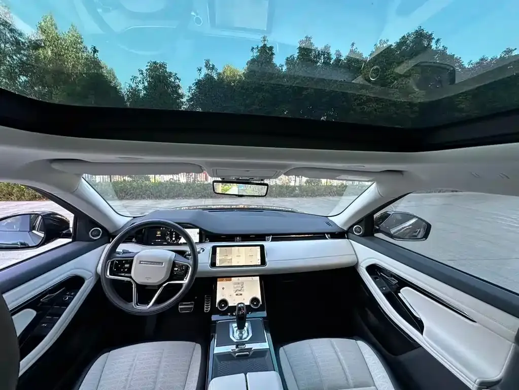 Land Rover Evoque 2022 из CN, фото 4