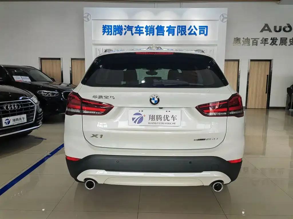 BMW X1 2021 из CN, фото 8