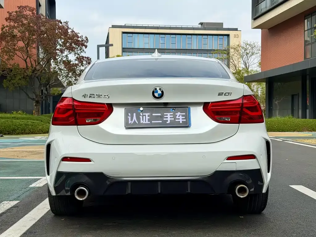 BMW 1 Series 2022 из CN, фото 6