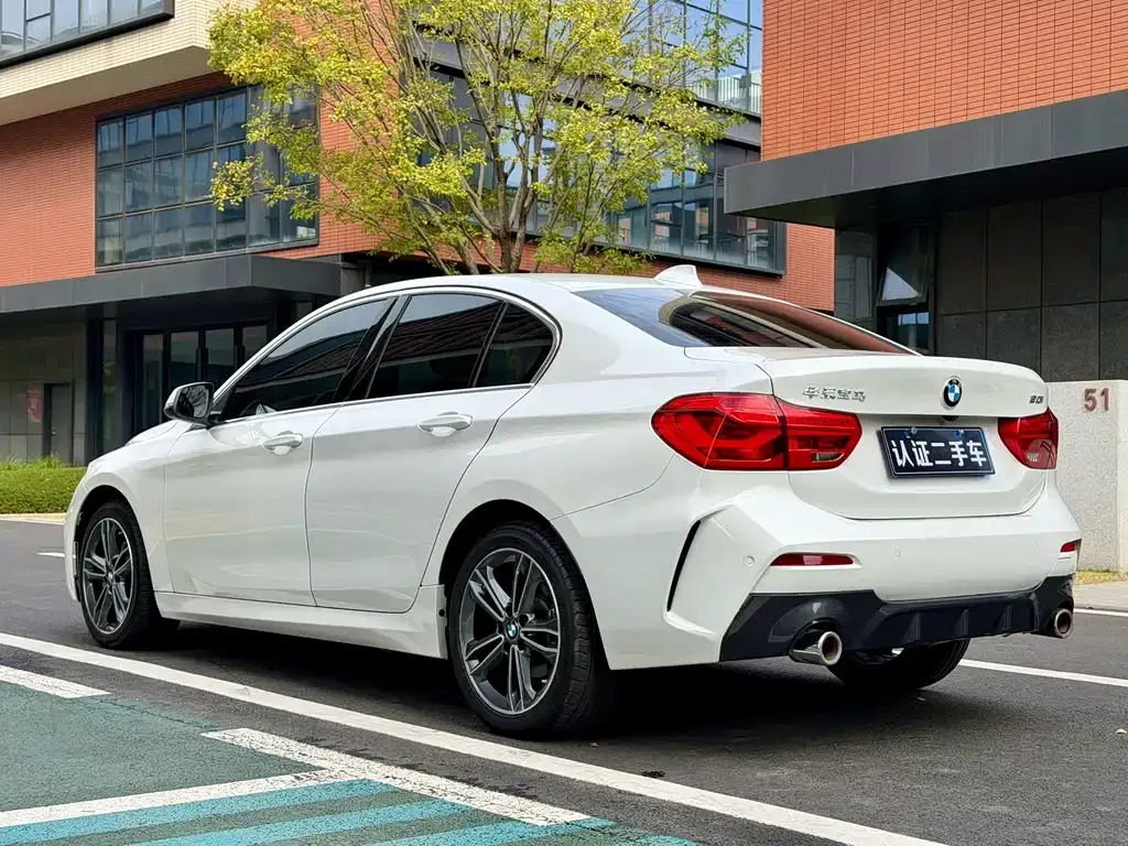 BMW 1 Series 2022 из CN, фото 7