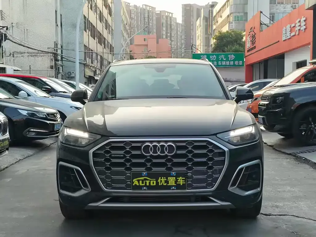 Audi Q5L 2021 из CN, фото 4
