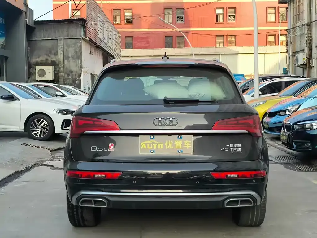 Audi Q5L 2021 из CN, фото 5