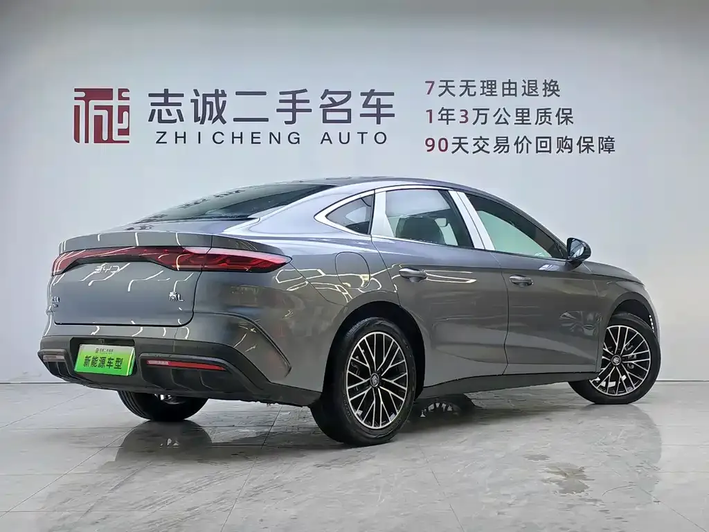BYD Qin L — фото 4