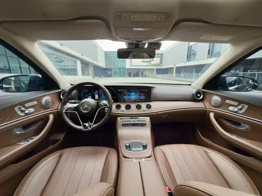 Mercedes-Benz E-Class 2023 из CN, фото 5