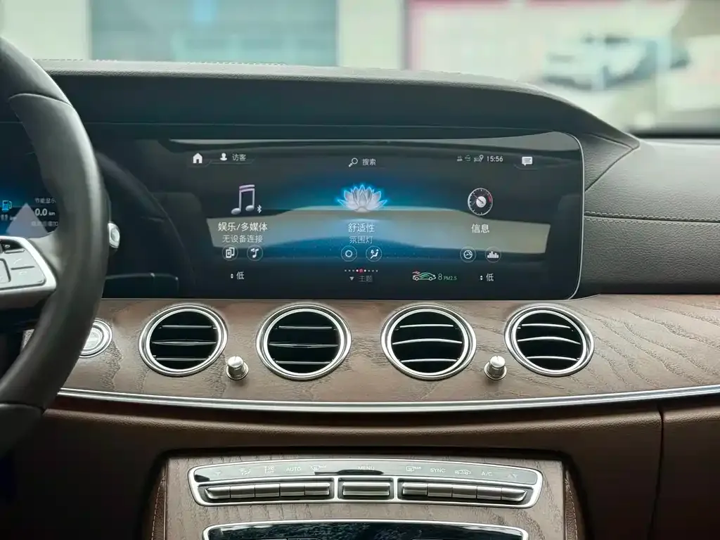 Mercedes-Benz E-Class 2023 из CN, фото 9