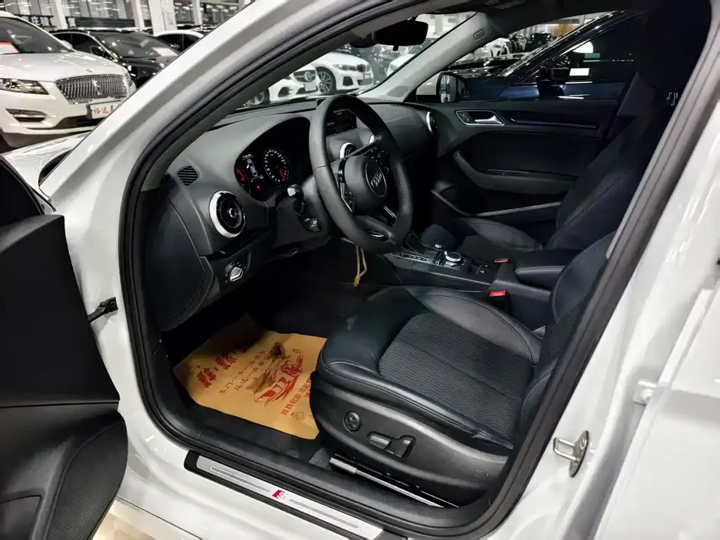 Audi A3 2021 из CN, фото 7