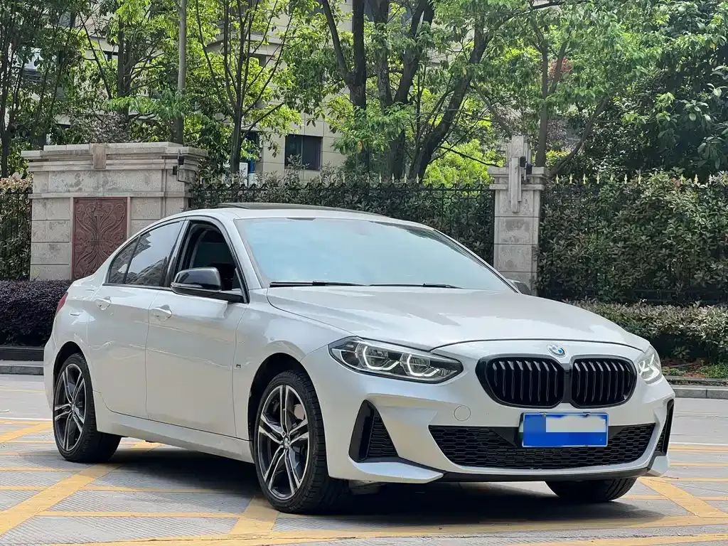 BMW 1 Series 2021 из CN, фото 6