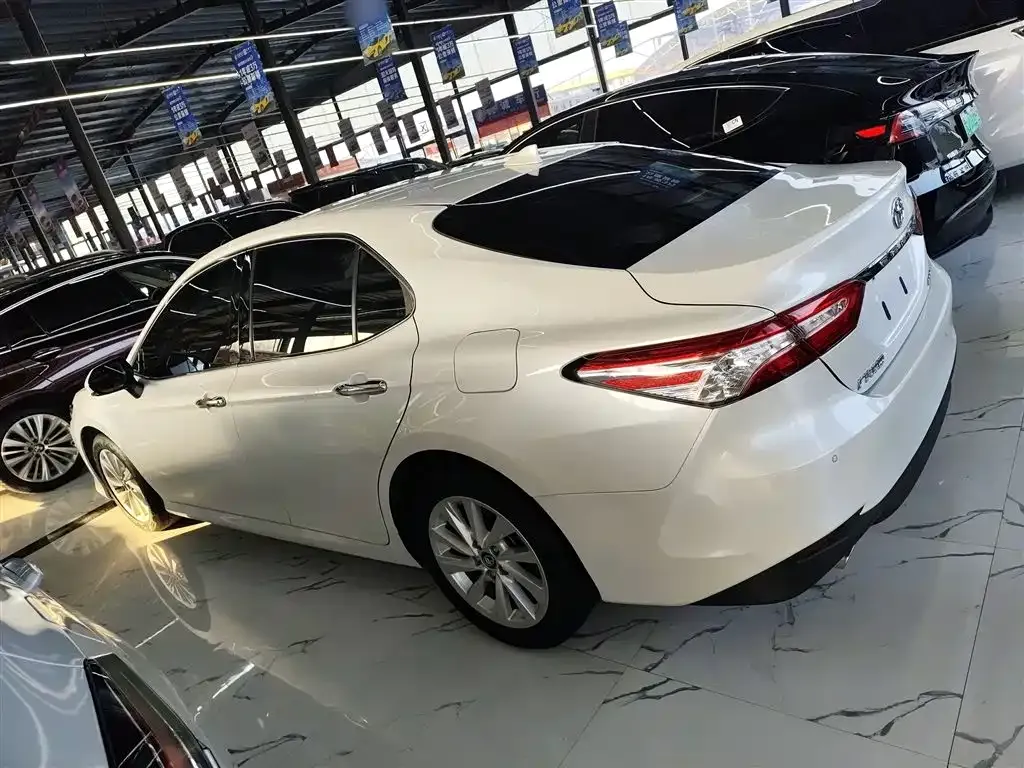 Toyota Camry 2022 из CN, фото 4