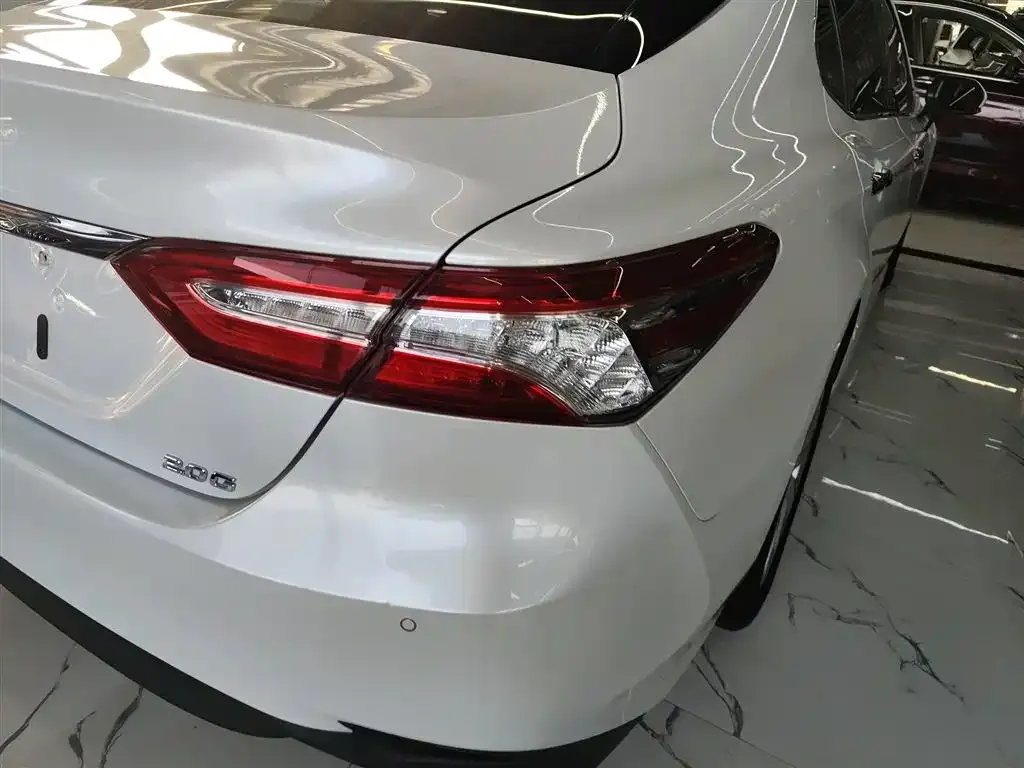 Toyota Camry 2022 из CN, фото 2