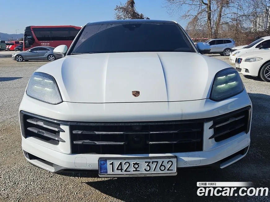 Porsche Cayenne 2025 из KR, фото 1