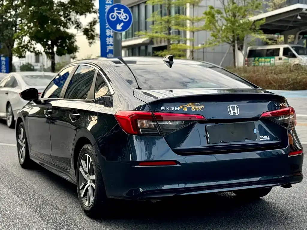 Honda Civic — фото 9