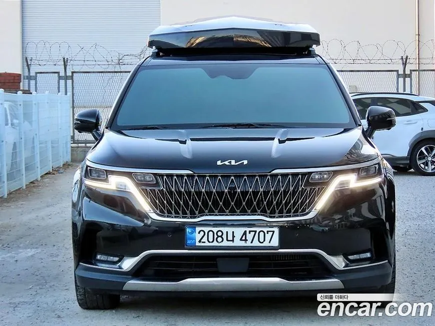 Kia Carnival — фото 1