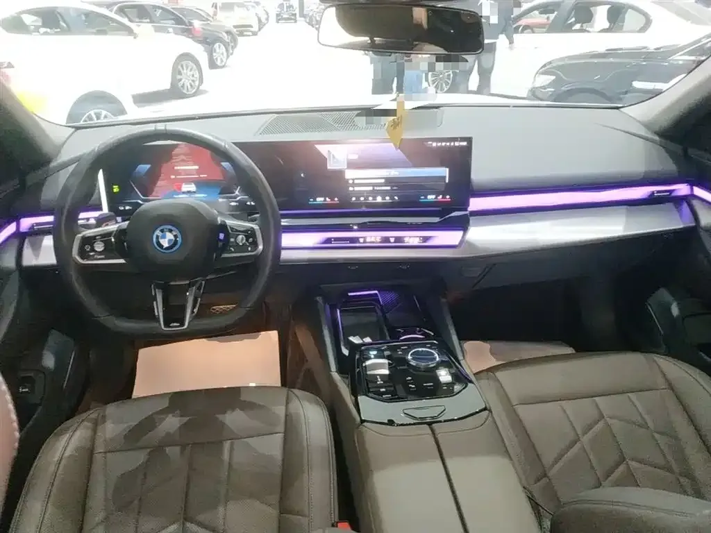 BMW i5 2024 из CN, фото 10