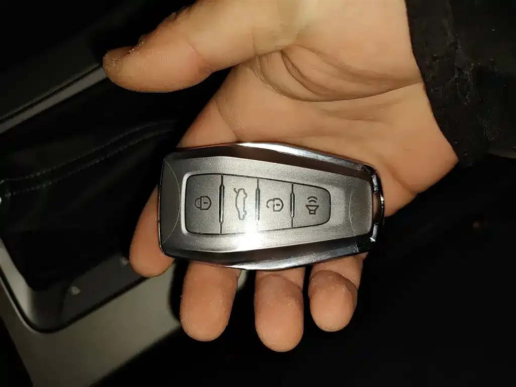 Geely Binyue 2025 из CN, фото 3