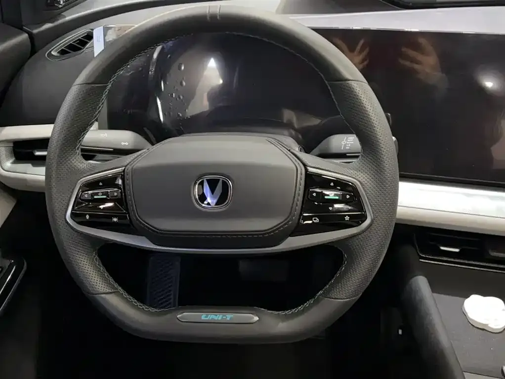 Changan UNI-T 2024 из CN, фото 4