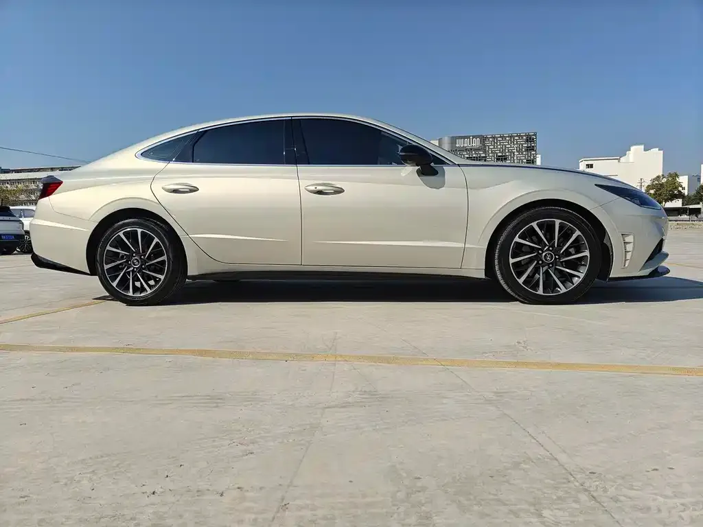 Hyundai Sonata 2021 из CN, фото 7